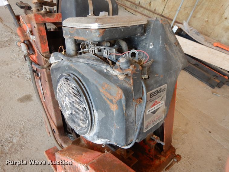 image for item DL2690 CBD C-141-GAA concrete saw