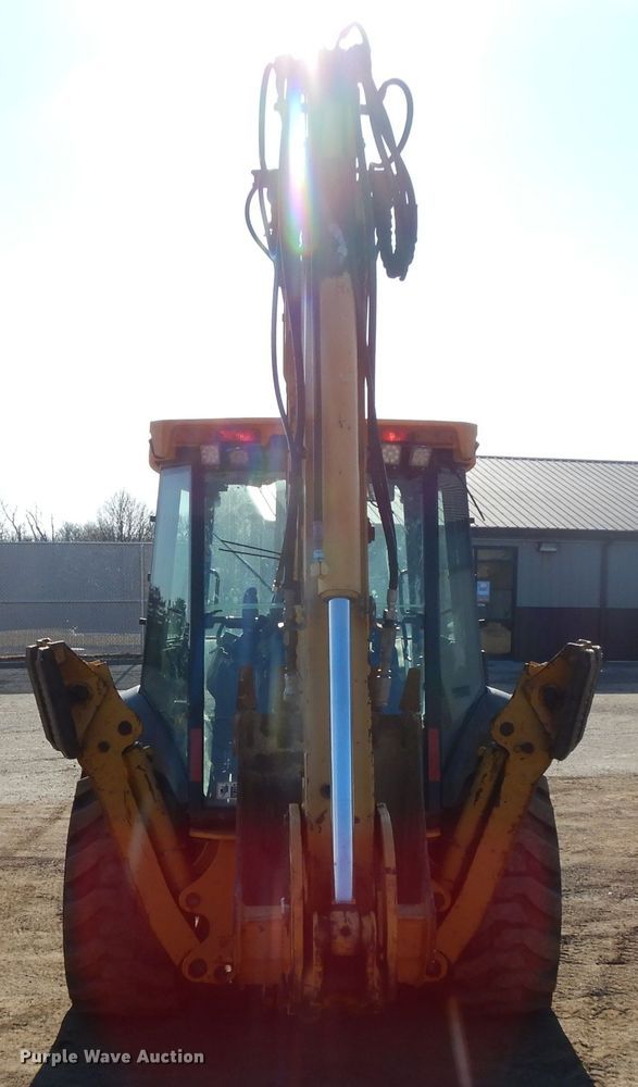 image for item DL2691 2005 John Deere 410G  backhoe