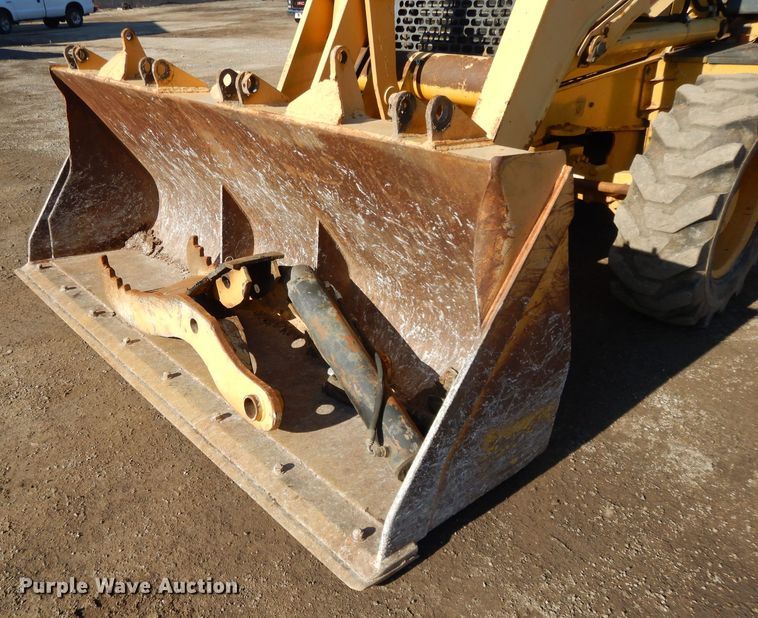 image for item DL2691 2005 John Deere 410G  backhoe