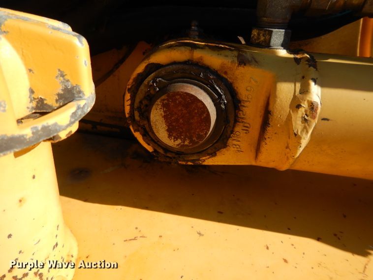 image for item DL2691 2005 John Deere 410G  backhoe