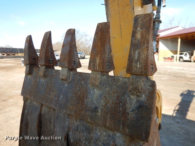 image for item DL2691 2005 John Deere 410G  backhoe