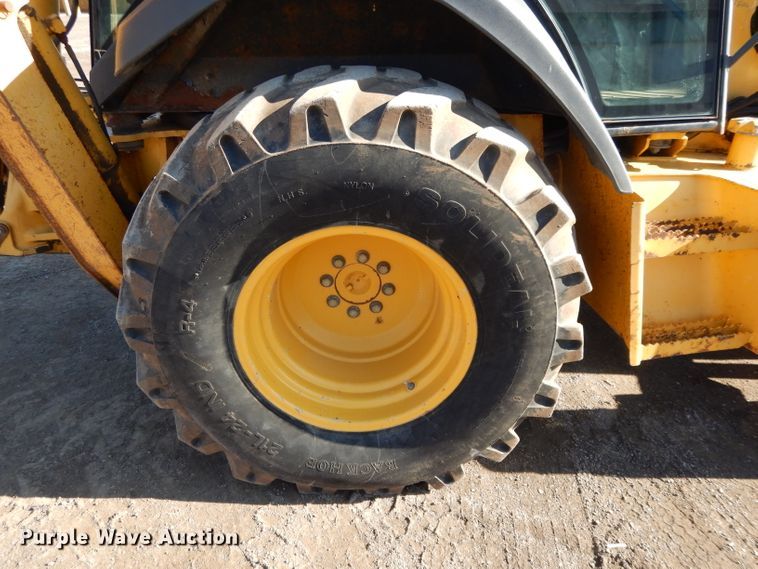 image for item DL2691 2005 John Deere 410G  backhoe