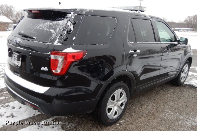 image for item DL2704 2016 Ford Explorer Police  SUV