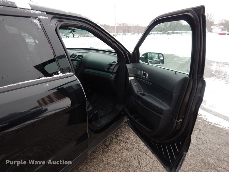 image for item DL2704 2016 Ford Explorer Police  SUV