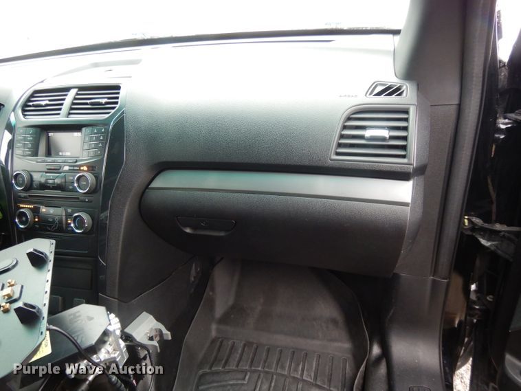 image for item DL2704 2016 Ford Explorer Police  SUV