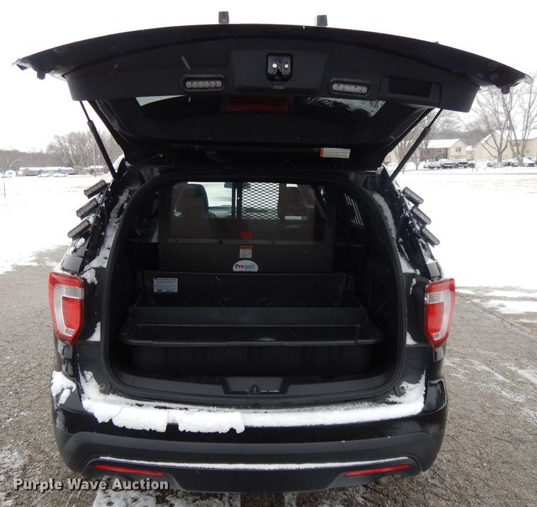 image for item DL2704 2016 Ford Explorer Police  SUV