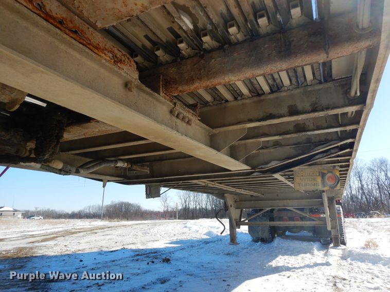 image for item FR9770 2004 East walking floor trailer