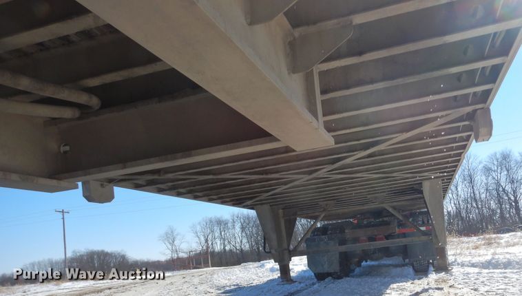 image for item FR9771 2016 East walking floor trailer