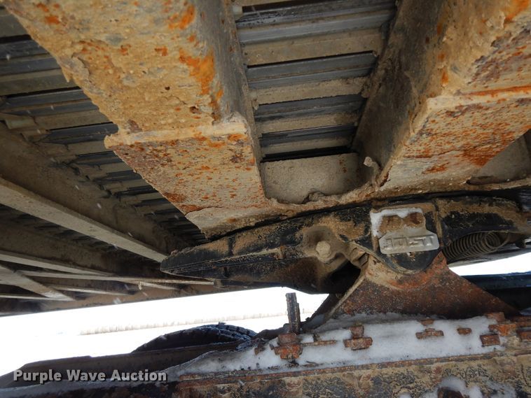 image for item FR9771 2016 East walking floor trailer