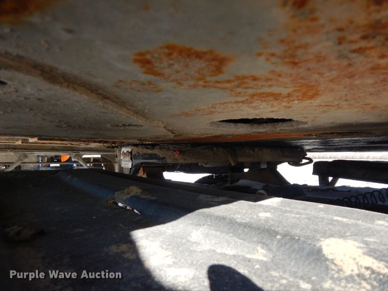 image for item FR9771 2016 East walking floor trailer