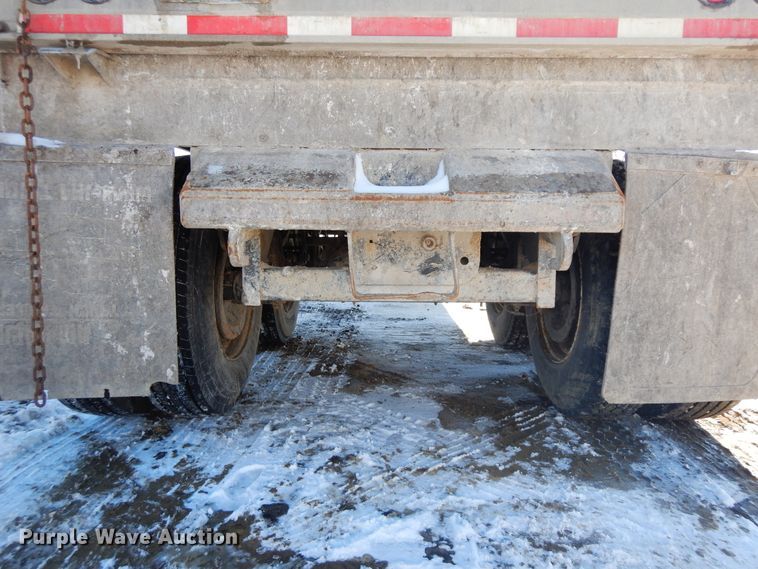 image for item FR9772 2016 East walking floor trailer