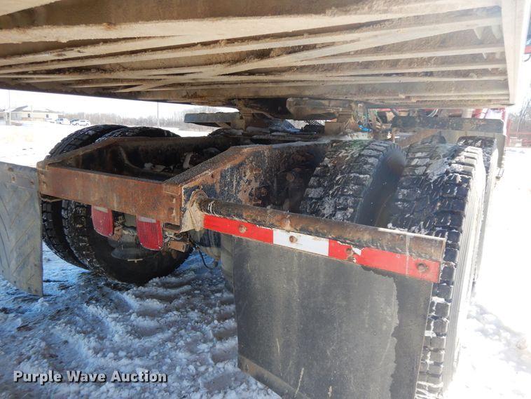 image for item FR9772 2016 East walking floor trailer