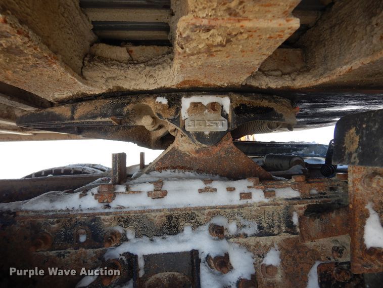 image for item FR9775 2011 East walking floor trailer