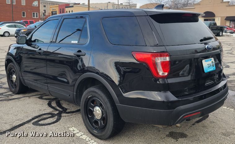 image for item FW9622 2016 Ford Explorer Police  SUV