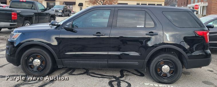 image for item FW9622 2016 Ford Explorer Police  SUV