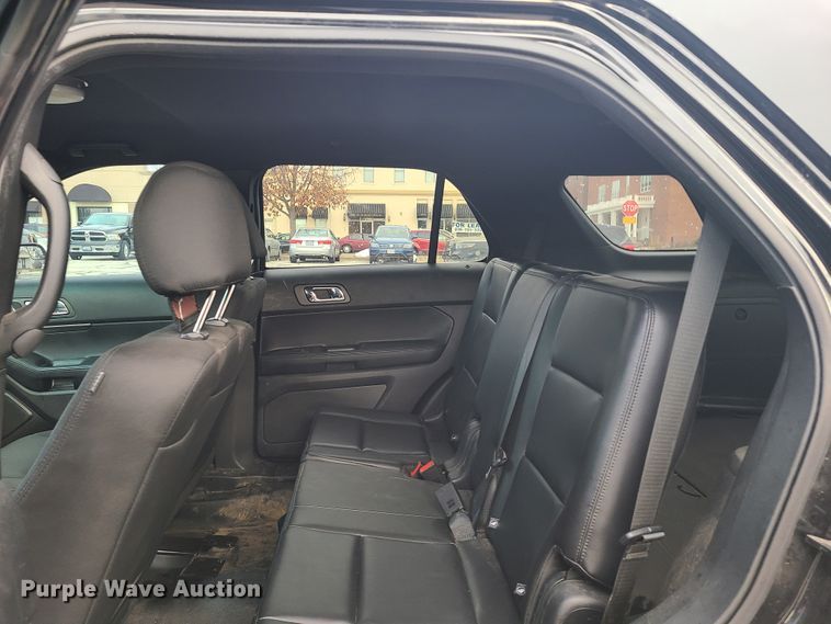 image for item FW9622 2016 Ford Explorer Police  SUV