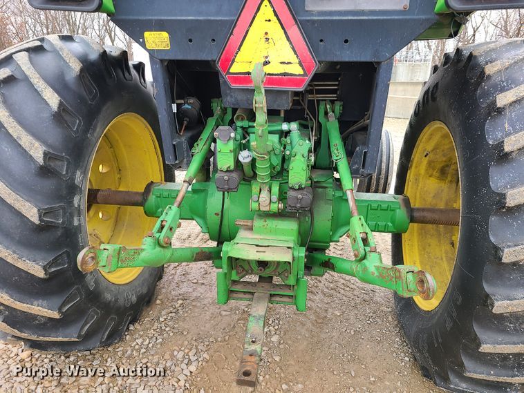 image for item FW9668 1992 John Deere 4455  tractor