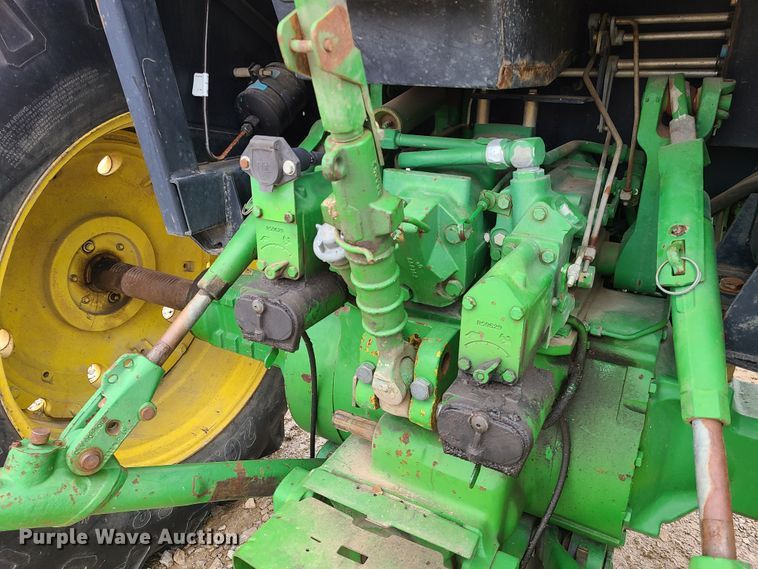 image for item FW9668 1992 John Deere 4455  tractor