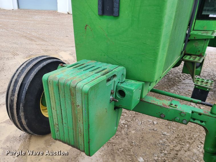 image for item FW9668 1992 John Deere 4455  tractor