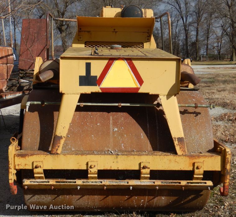 image for item GG9280 Dynapac CC-42A  double drum roller compactor