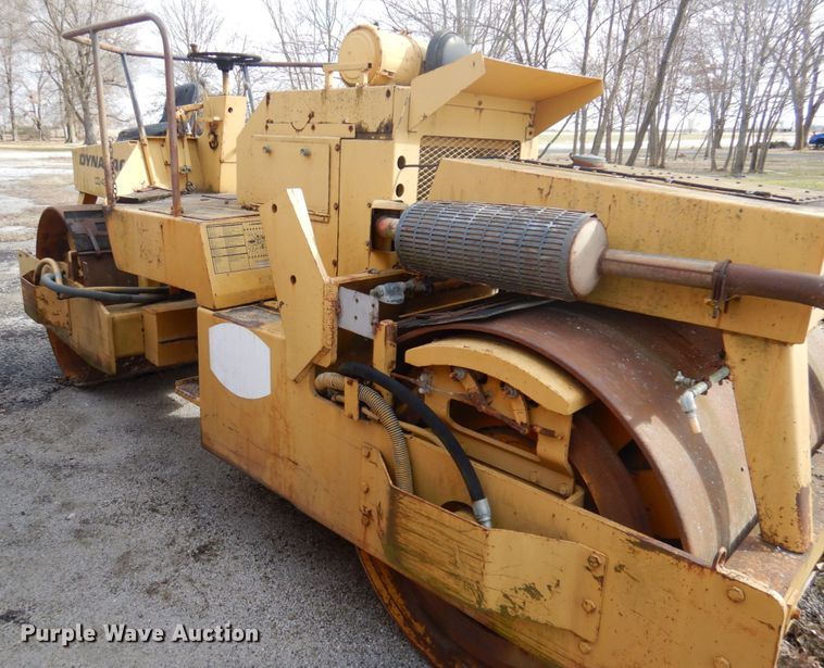 image for item GG9280 Dynapac CC-42A  double drum roller compactor