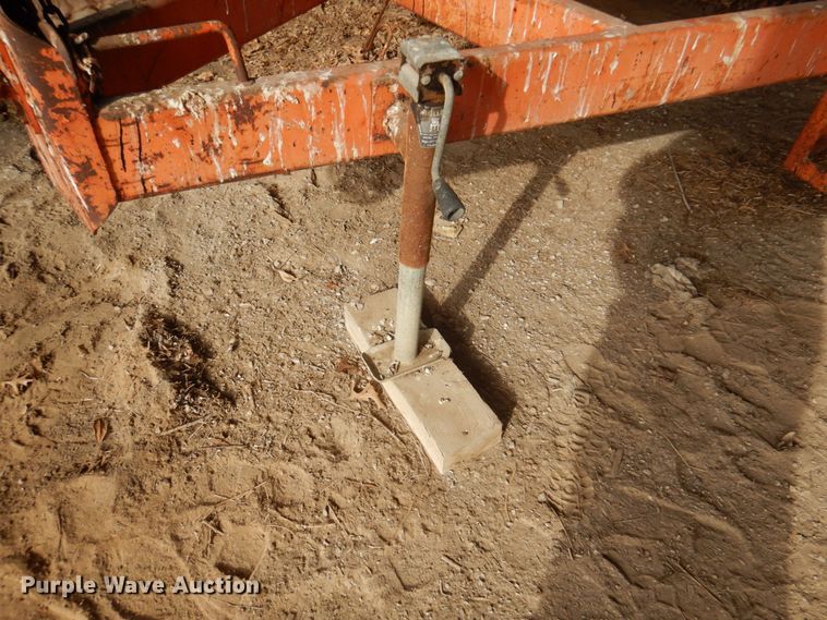 image for item GG9281 Oil distributor trailer