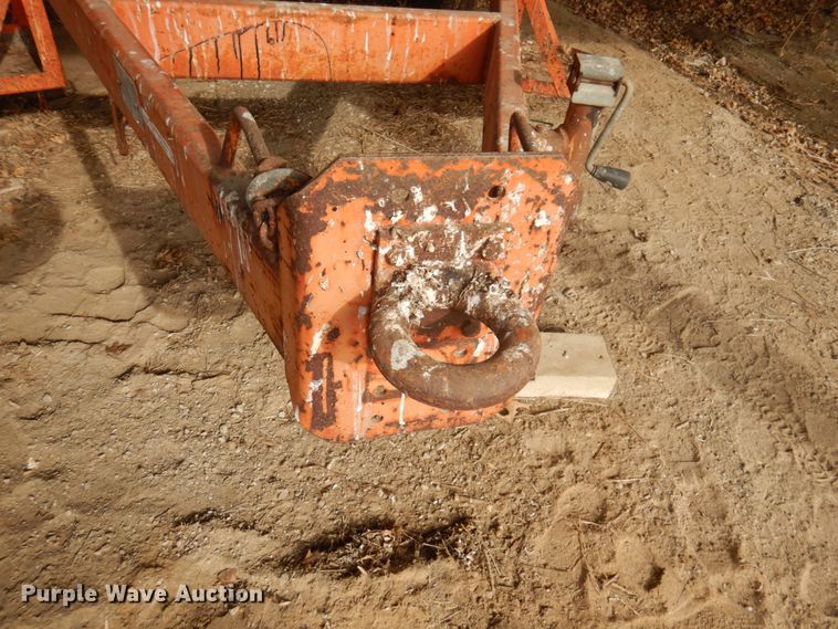 image for item GG9281 Oil distributor trailer