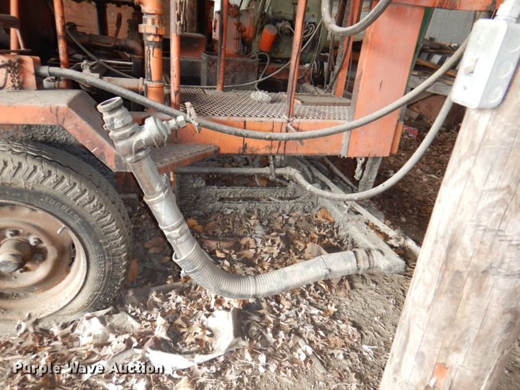 image for item GG9281 Oil distributor trailer