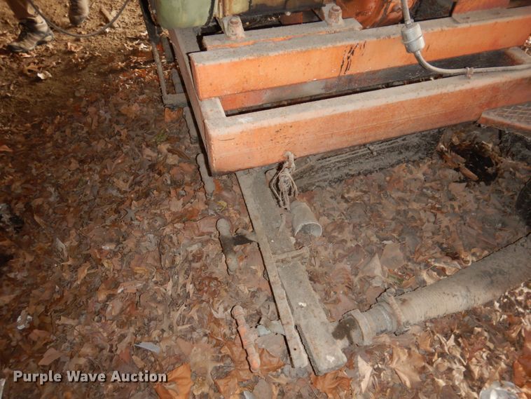 image for item GG9281 Oil distributor trailer