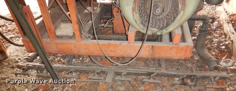 image for item GG9281 Oil distributor trailer