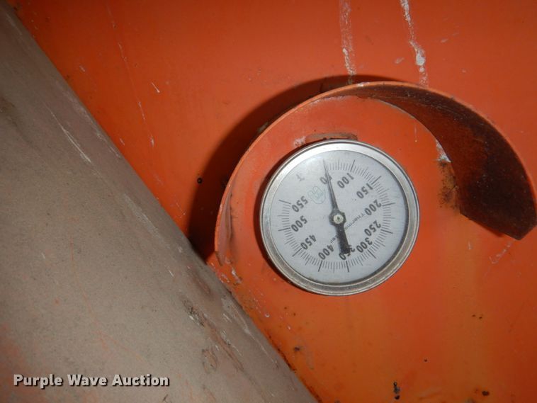 image for item GG9281 Oil distributor trailer