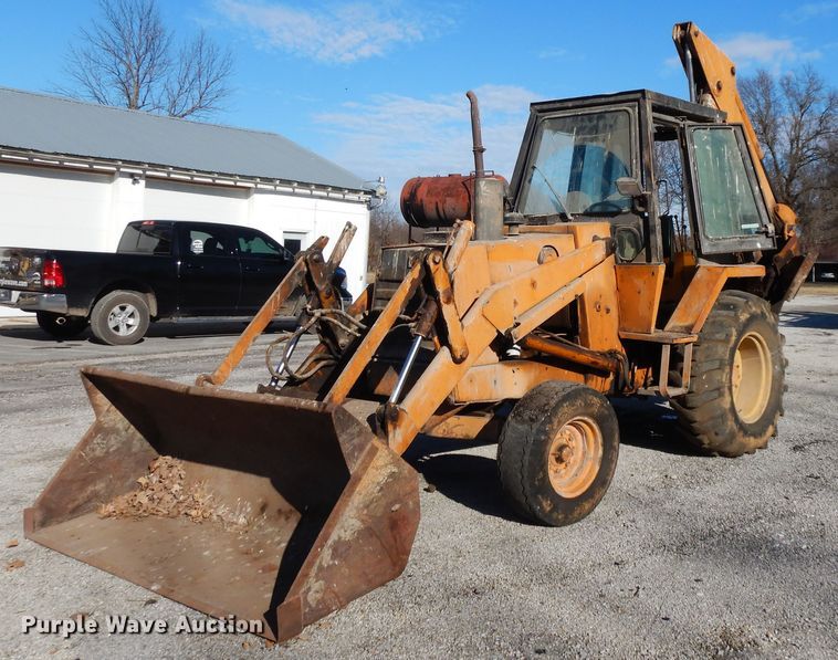 image for item GG9282 Case  backhoe