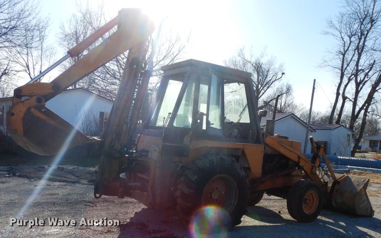 image for item GG9282 Case  backhoe