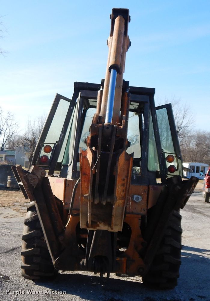 image for item GG9282 Case  backhoe