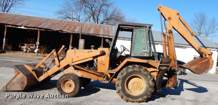 image for item GG9282 Case  backhoe
