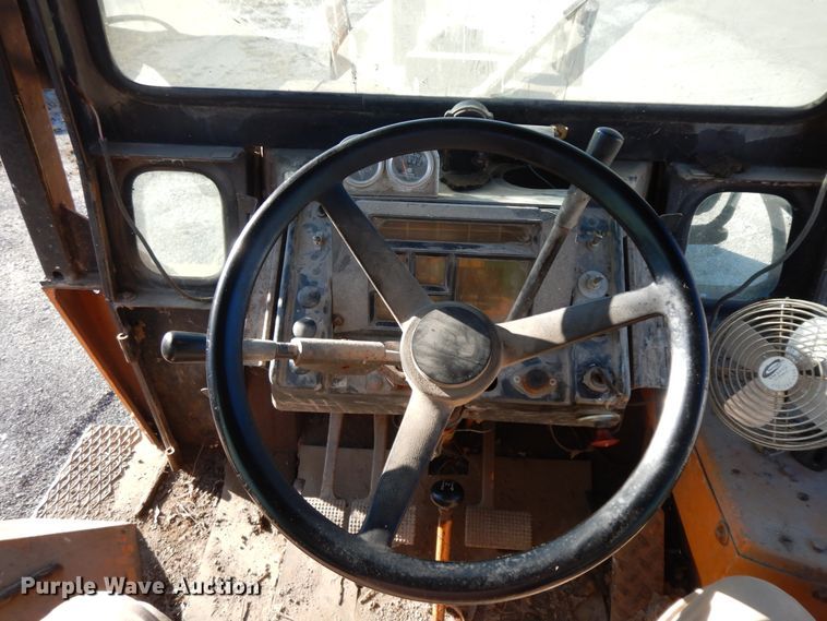 image for item GG9282 Case  backhoe