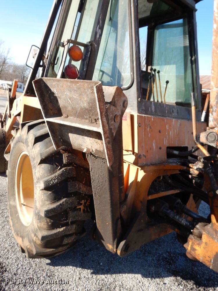 image for item GG9282 Case  backhoe