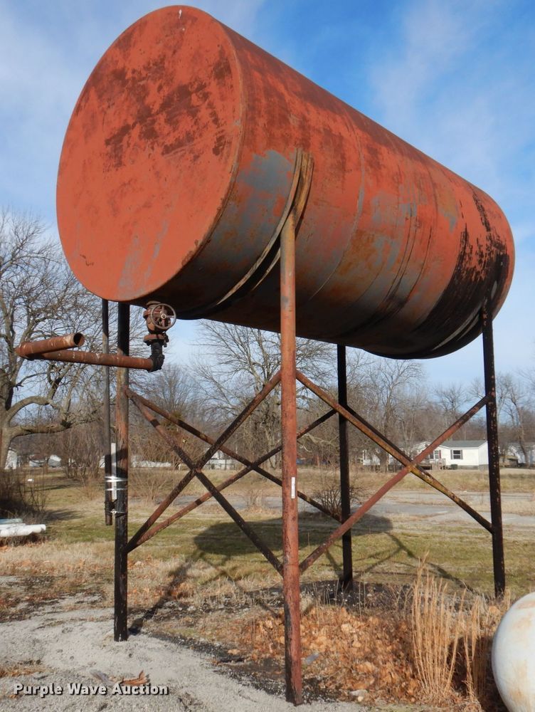 image for item GG9286 Oil storage tank