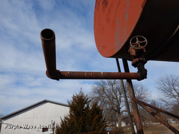 image for item GG9286 Oil storage tank