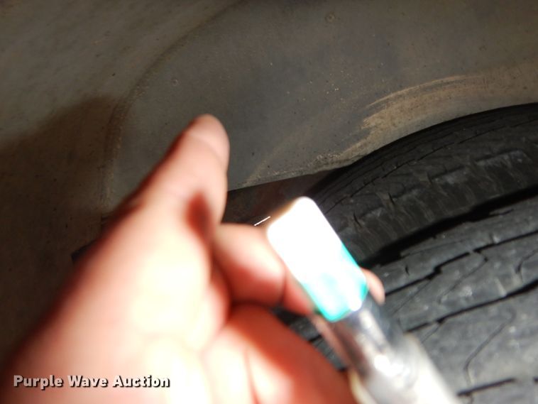 image for item GG9302 1994 Ford E350  ambulance