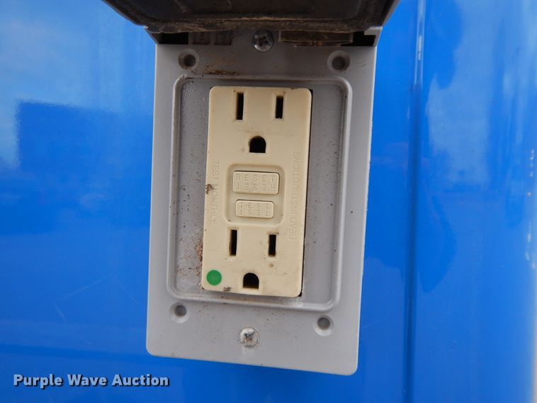 image for item GG9302 1994 Ford E350  ambulance