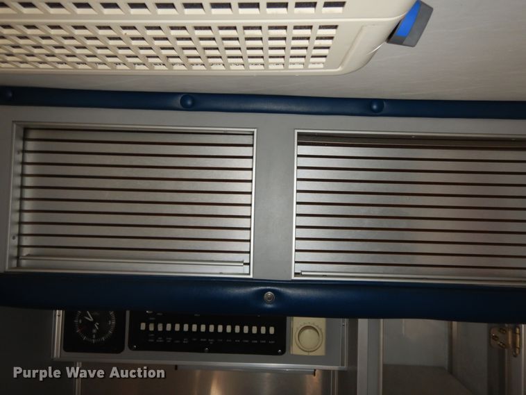 image for item GG9302 1994 Ford E350  ambulance