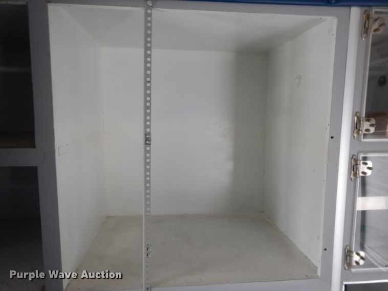 image for item GG9302 1994 Ford E350  ambulance