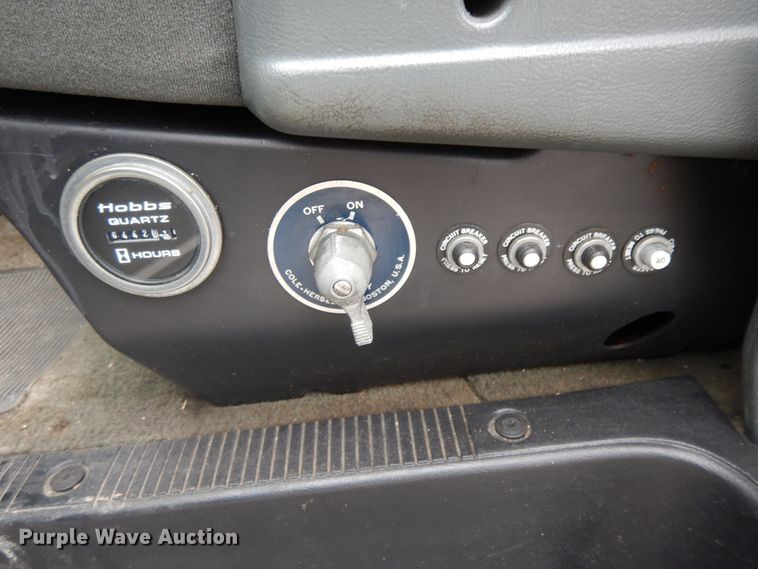 image for item GG9302 1994 Ford E350  ambulance