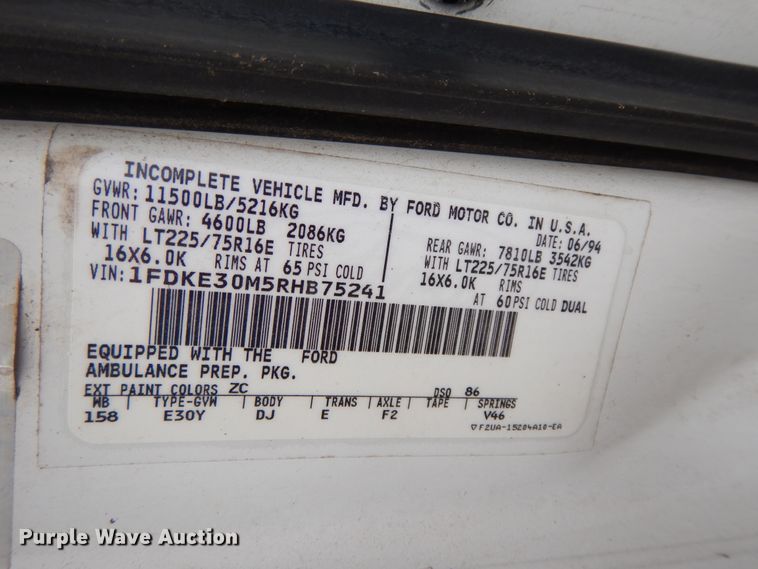 image for item GG9302 1994 Ford E350  ambulance