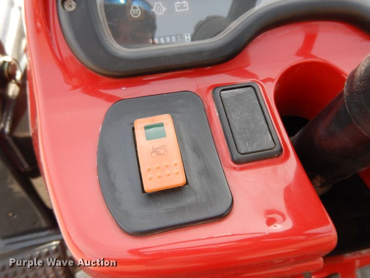 image for item GG9324 2008 Case IH Farmall 35  MFWD tractor