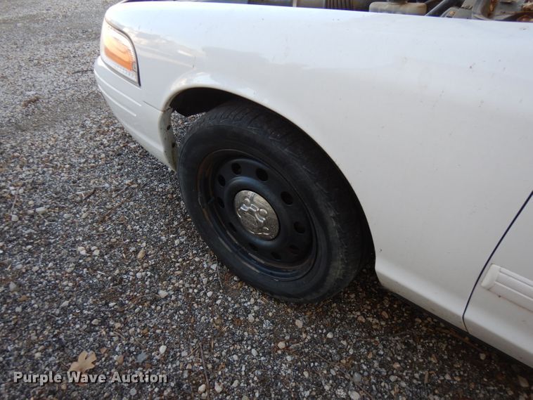 image for item GK9502 2011 Ford Crown Victoria Police Interceptor