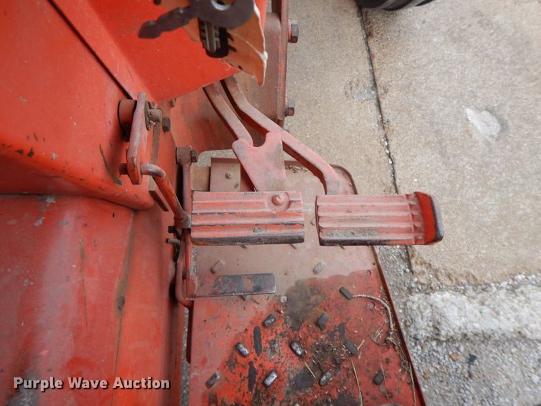 image for item GK9697 1987 Case IH 685  tractor