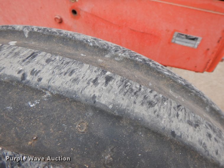 image for item GK9697 1987 Case IH 685  tractor