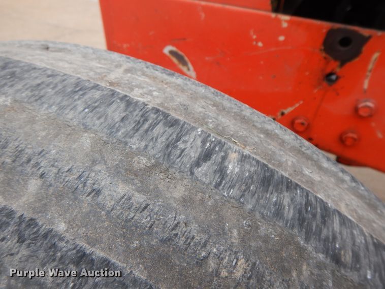 image for item GK9697 1987 Case IH 685  tractor